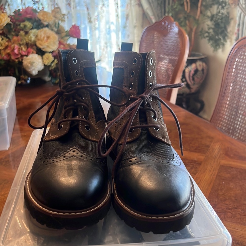 Mens guess lace front boot